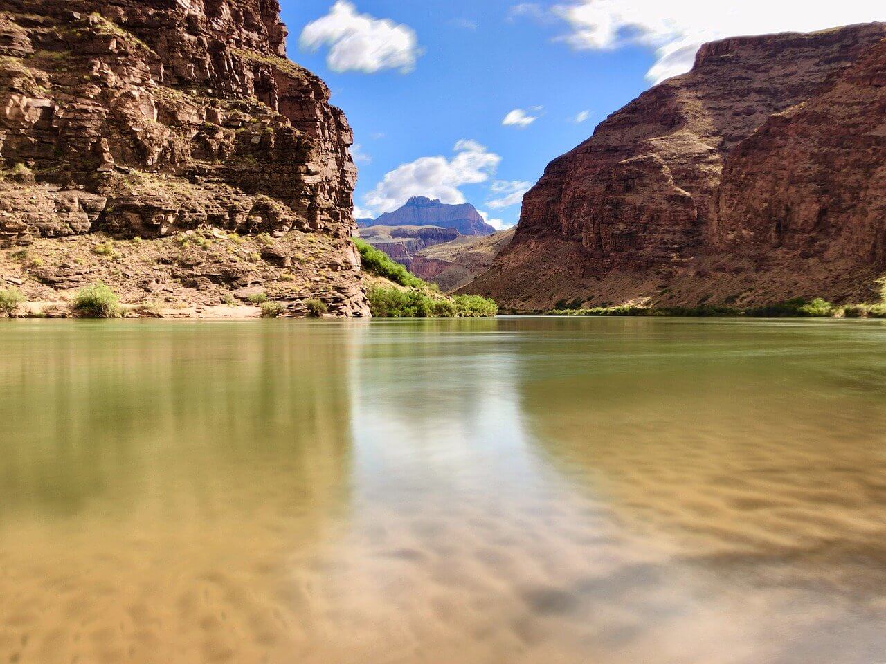 COLORADO RIVER DROUGHT AFFECTING RAFTING TRIPS