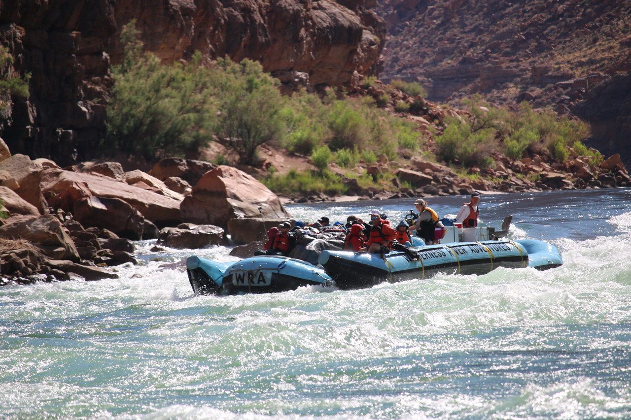 Manage Challenges on the Colorado River - Tips for Conquering Grand Canyon Rafting Challenges