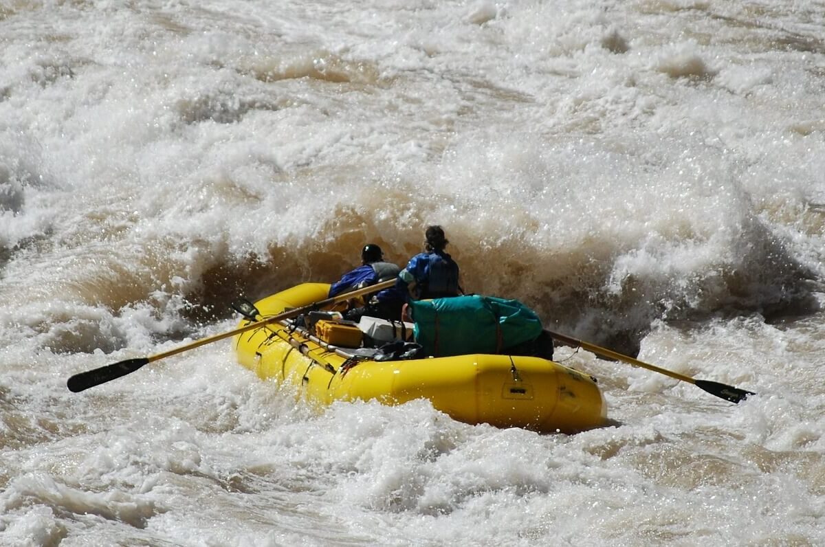 book-a-grand-canyon-raft-adventure